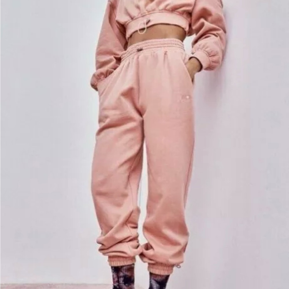 For Love & Lemons M peachy Pink Josie Sweatpants High Rise Gym Sweat Pants - Picture 2 of 14